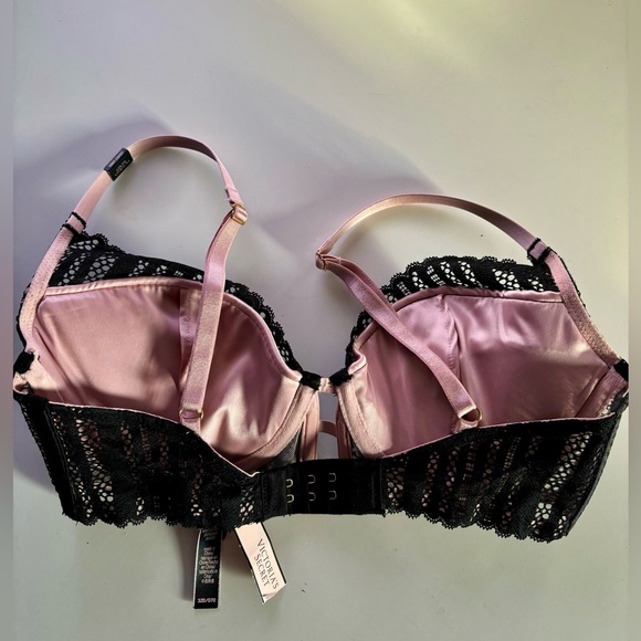 NWT Victoria’ Secret bras size 32D - Picture 2 of 6